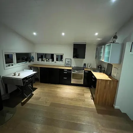 Feriehus Practical And Cozy In Idyllic *