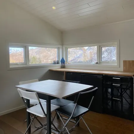 Feriehus Practical And Cozy In Idyllic Senja