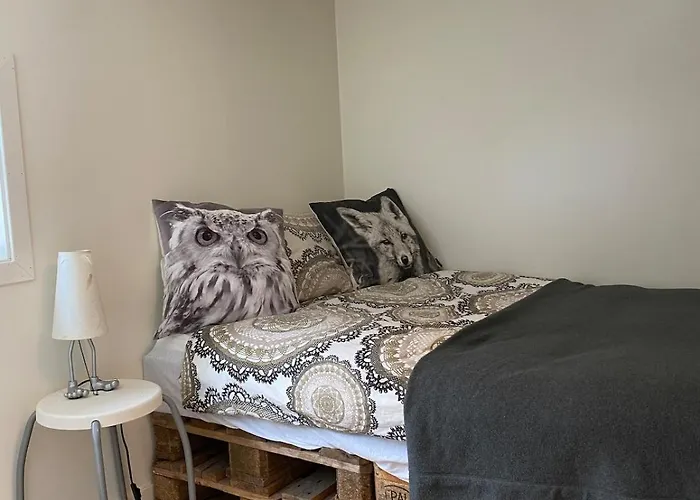 Practical And Cozy In Idyllic 3 Bedrooms Semesterbostad Senja