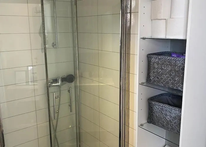 Practical And Cozy In Idyllic 3 Bedrooms Senja