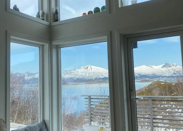 Practical And Cozy In Idyllic 3 Bedrooms * Senja