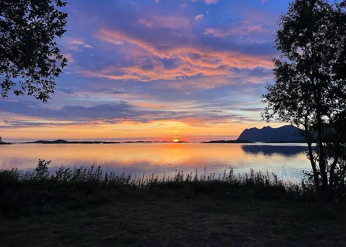 Practical And Cozy In Idyllic 3 Bedrooms